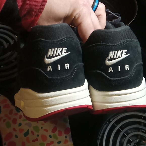 Air Max 1 premium🔥 (Bred) Mini Swoosh 💯 - Picture 8 of 16